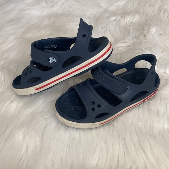 Kids Navy Blue Crocs Sandals Velcro Summer Shoe - Picture 2 of 5